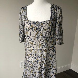 Limited Collection Marks and Spencers. Grey/silver, yellow, midnight blue. US 4